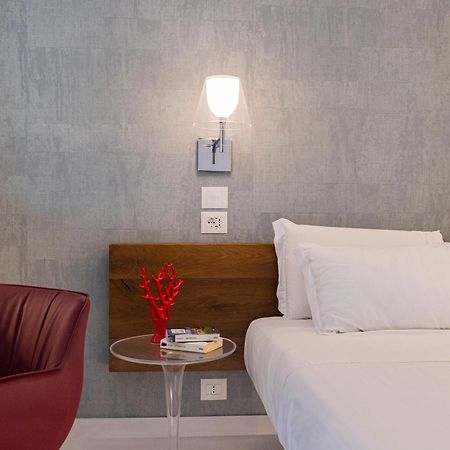 Aquamaris Design Suite & Spa 파이스툼 외부 사진